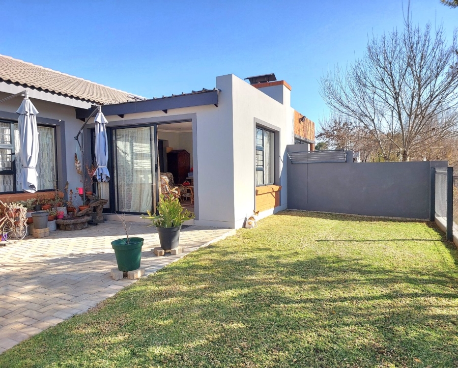 2 Bedroom Property for Sale in Ifafi North West